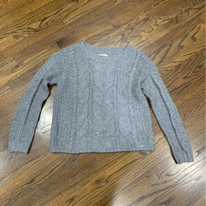 Like New Hollister Cable Knit Gray Sweater Women’s Size Small
